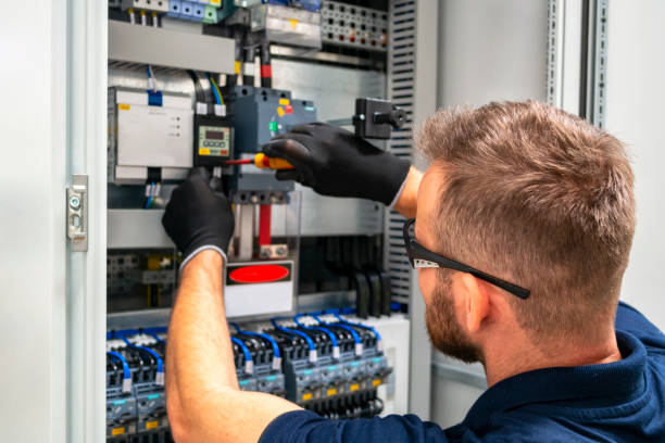 Best Local Electrician Companies  in Kirkland, WA